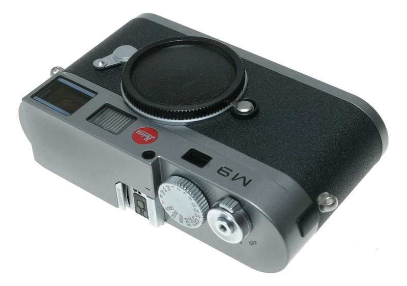 Leica M9 Digital Rangefinder Camera Silver Boxed Complete Kit Sensor damage