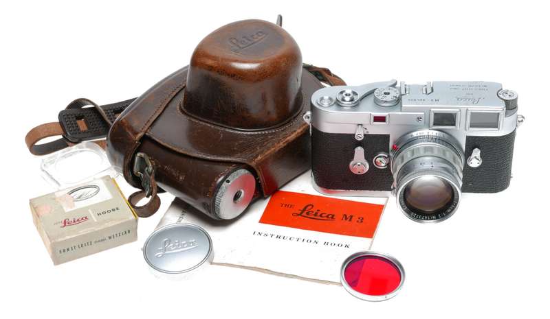 Leica M3 film camera with Summicron 2/50 prime lens Original L seal