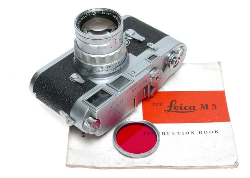 Leica M3 film camera with Summicron 2/50 prime lens Original L seal
