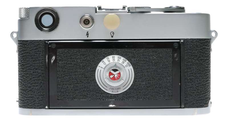 Leica M3 film camera with Summicron 2/50 prime lens Original L seal