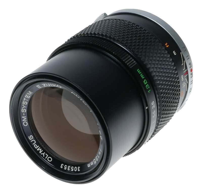 Olympus Auto-T 1:3.5 f=135mm Zuiko OM-System Vintage 35mm film lens