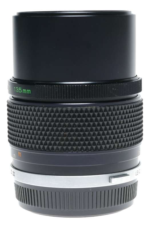 Olympus Auto-T 1:3.5 f=135mm Zuiko OM-System Vintage 35mm film lens