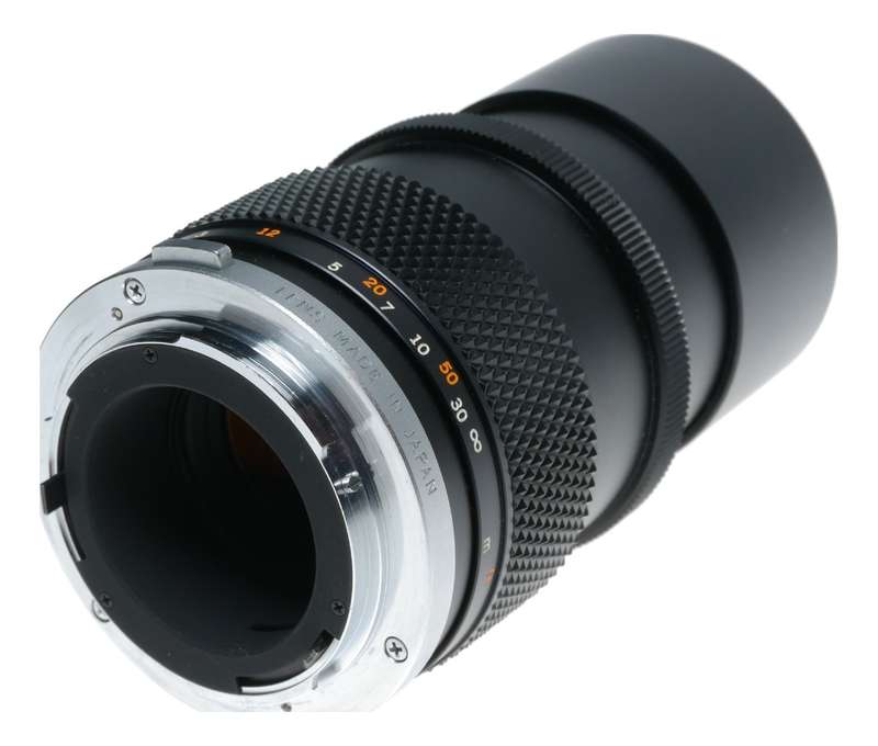 Olympus Auto-T 1:3.5 f=135mm Zuiko OM-System Vintage 35mm film lens
