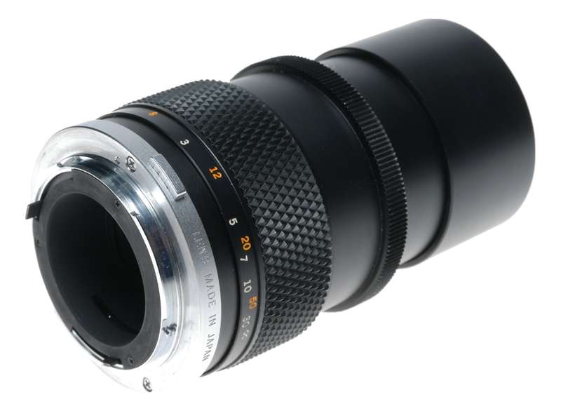 Zuiko Olympus Auto-T 3.5 f=135mm OM-System Vintage 35mm film lens