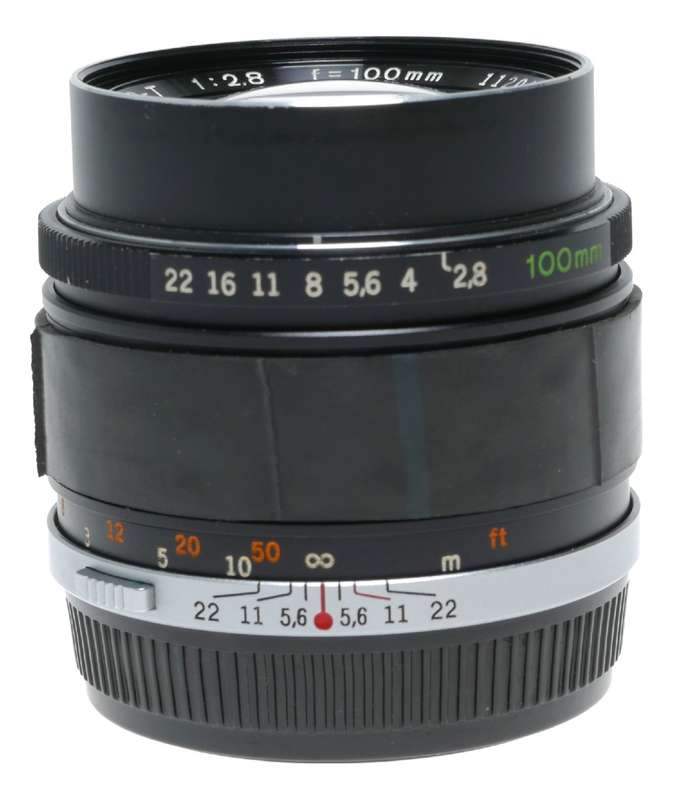 Olympus OM-Zuiko Auto-T 1:2.8 f=100mm lens 2.8/100 f/2.8 SLR vintage