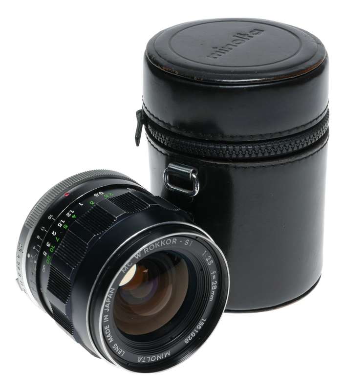 MC W.Rokkor-SI 1:2.5 f=28mm Minolta Vintage SLR wide angle lens