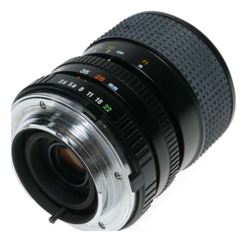 Minolta MD Zoom 28-70mm 1:3.5-4.8 vintage SLR lens