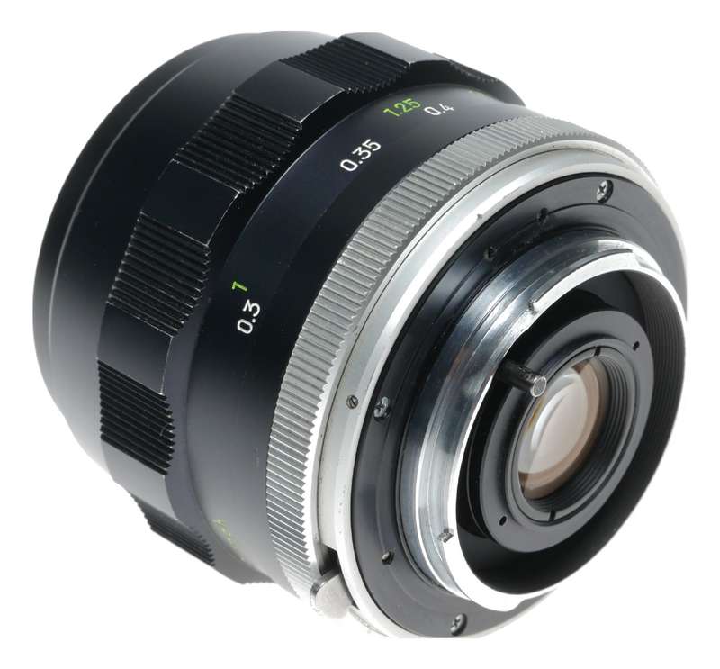 Minolta MC Macro Rokkor-QF 1:3.5 f=50mm SLR vintage film camera lens