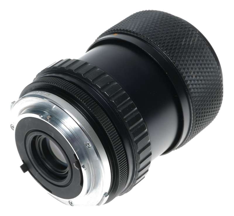 Olympus OM-System S Zuiko MC Auto-Zoom 1:4 f=35-70mm vintage camera lens
