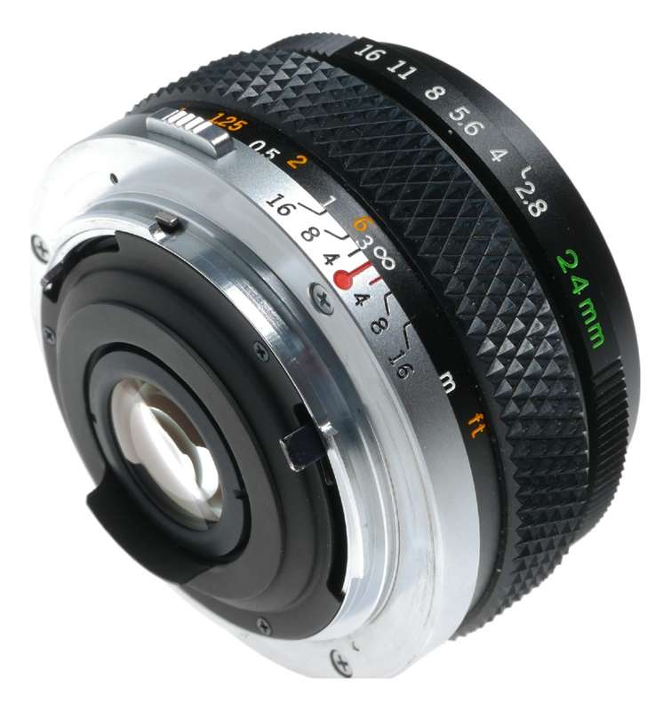 Olympus 24mm 1:2.8 Om-System Zuiko Auto-W f/2.8 24mm wide angle