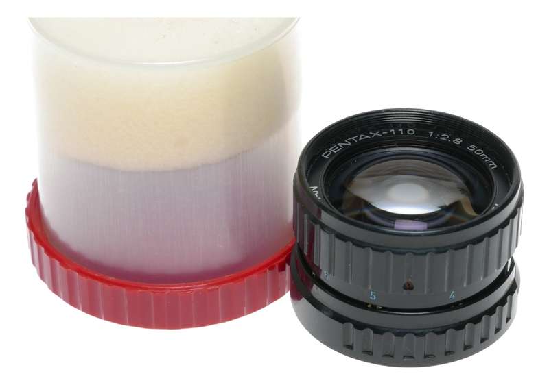 Pentax-110 1:2.8 50mm subminiature lens f/2.8 lens caps 2.8/50mm