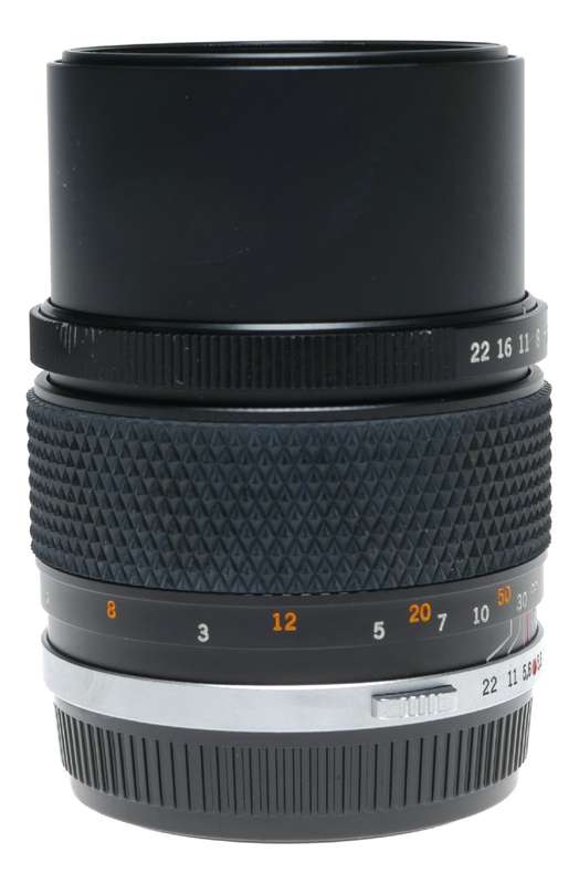 Olympus 3.5/135mm OM-System Zuiko Auto T f/3.5 f=135mm vintage SLR lens