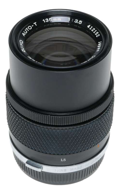 Olympus 3.5/135mm OM-System Zuiko Auto T f/3.5 f=135mm vintage SLR lens