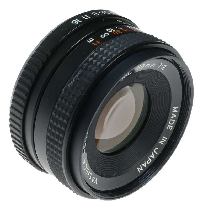Yashica lens ML 50mm 1:2 SLR vintage lens 2/50 f/2 caps and filter clean