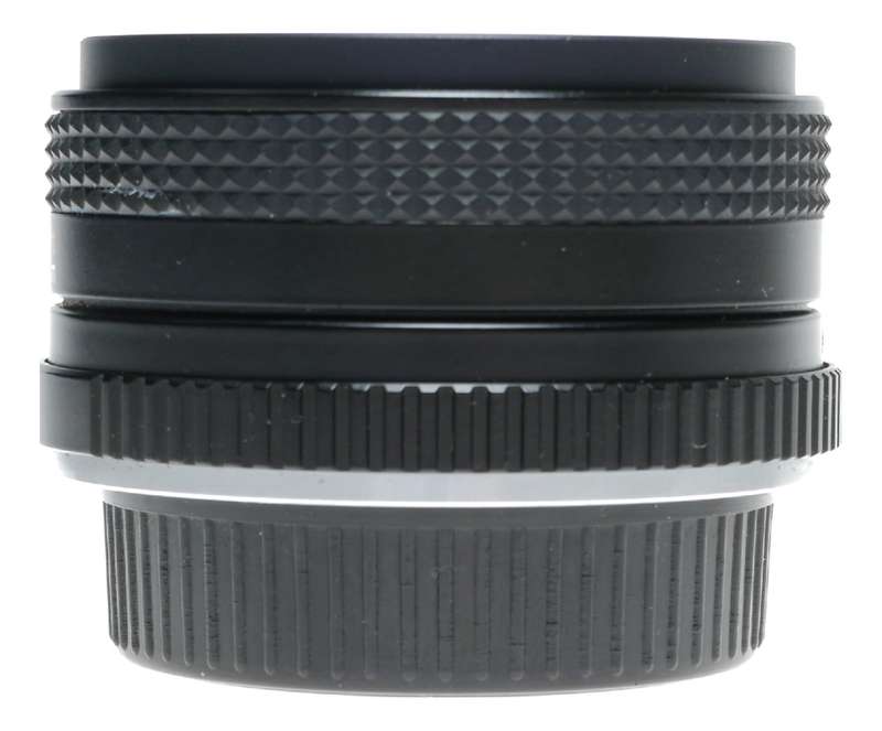 Yashica lens ML 50mm 1:2 SLR vintage lens 2/50 f/2 caps and filter clean
