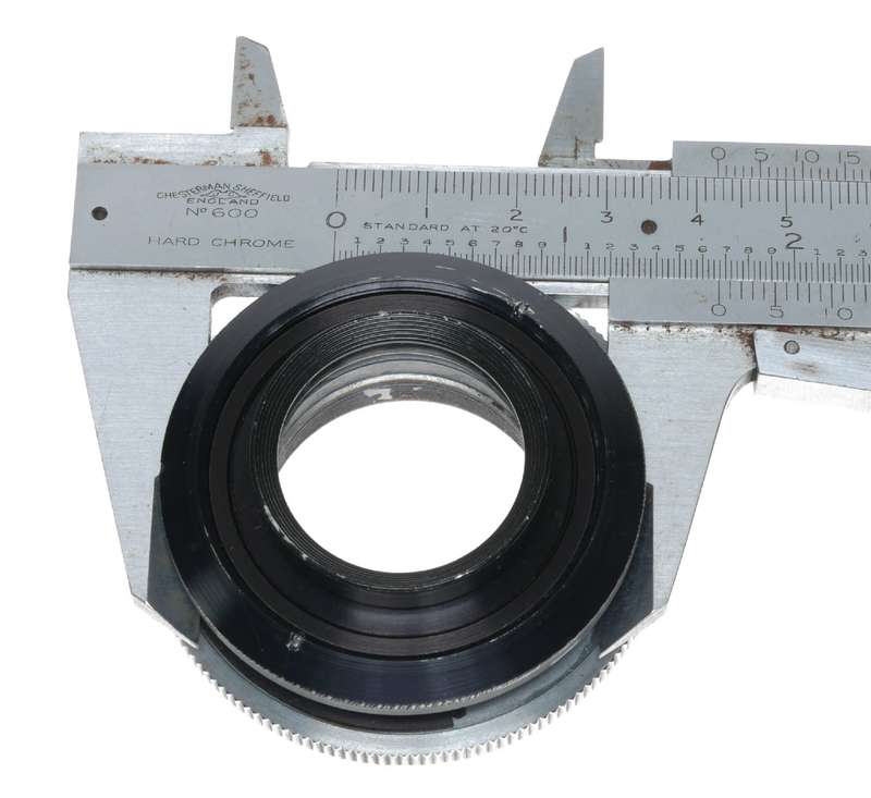 Luminon 1:3.5 f=105mm Rittreck medium format camera lens f/3.5
