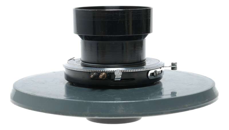 Raptar Telephoto Wollensak 10 inch f/5.6 lens with shutter and board