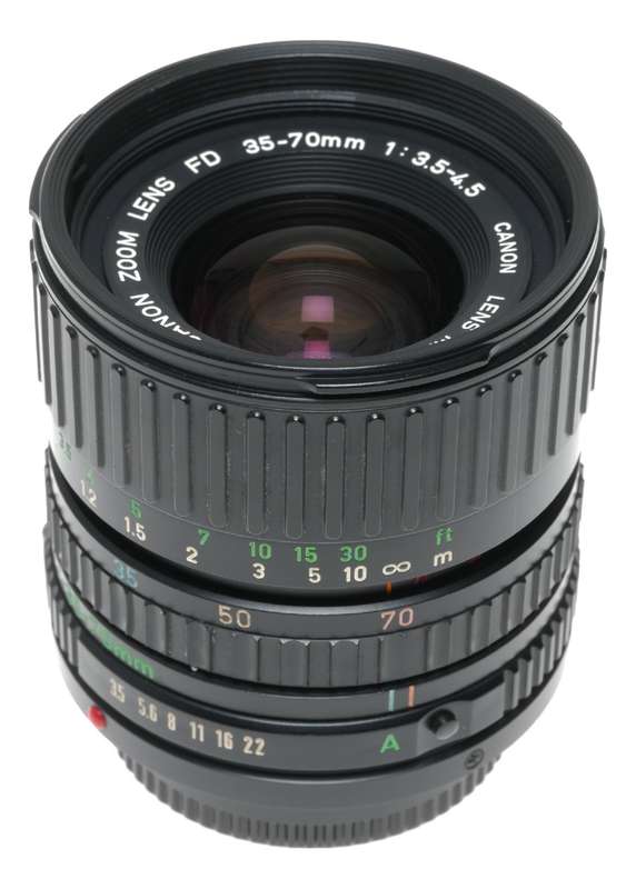 Canon Zoom Lens FD 35-70mm 1:3.5-4.5 Macro vintage SLR camera lens
