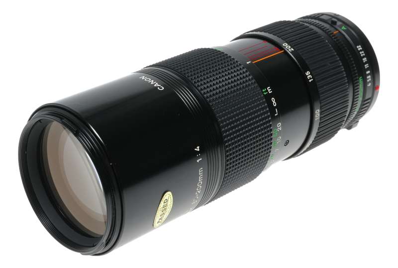 Canon Zoom Lens FD 80-200mm 1:4 vintage 35mm film camera lens