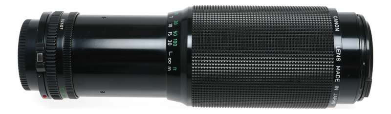 Canon Zoom Lens FD 100-300mm 1:5.6 vintage film SLR camera lens