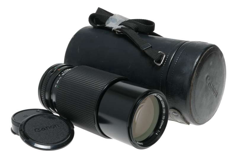 Canon Zoom Lens FD 70-210mm 1:4 antique SLR 35mm film camera lens