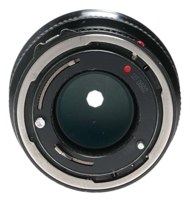 Canon Lens FD 135mm 1:2 vintage SLR tele lens 35mm film camera 2/135
