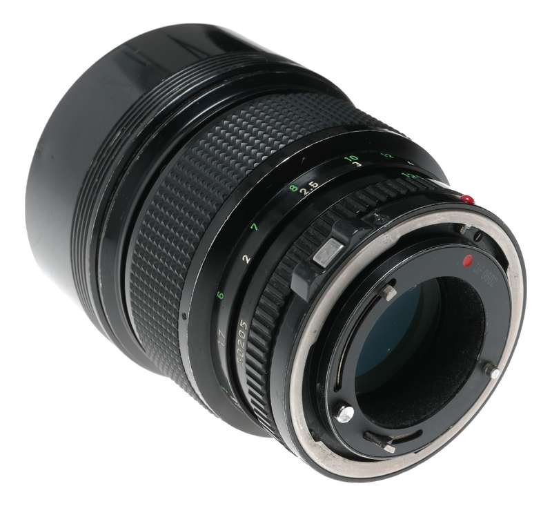 Canon Lens FD 135mm 1:2 vintage SLR tele lens 35mm film camera 2/135