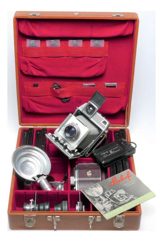 Linhof Super Technika 6x9 film camera 3 lens Case Grip flash backs set