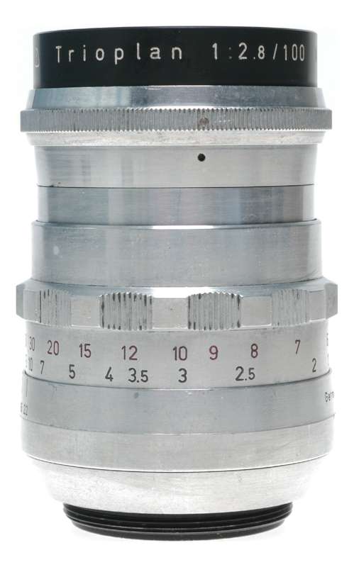 Trioplan 1:2.8/100 red V f=100mm prime f/3.5 chrome hood clean M42