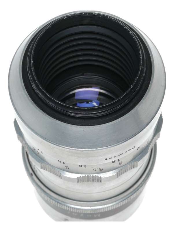 Trioplan 1:2.8/100 red V f=100mm prime f/3.5 chrome hood clean M42