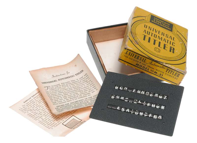 Universal Automatic Titler vintage set complete boxed 16mm camera accessory