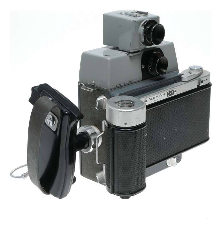 Mamiya Universal Press film Camera set 3 lenses 3 backs viewfinder vintage set