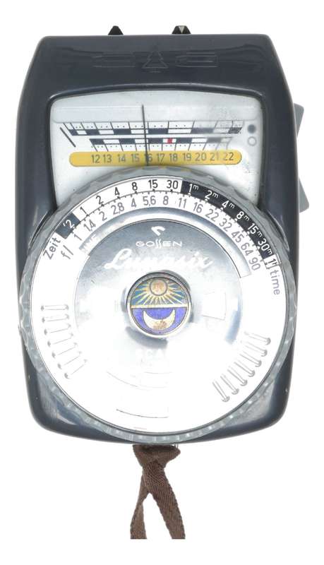 Gossen Lunasix Exposure meter set with leather case strap and manual