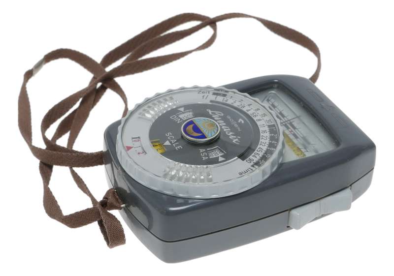 Gossen Lunasix Exposure meter set with leather case strap and manual