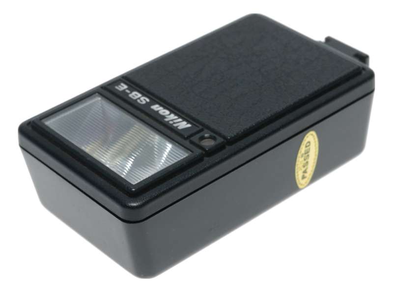 Nikon SB-E camera flash accessory attachment in cold shu film camera 35mm