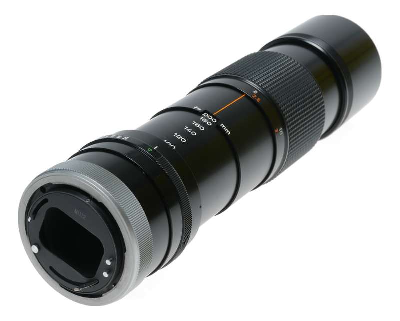 Canon Zoom lens FD 100-200 1:5.6 Vintage SLR film camera lens