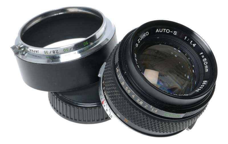 Olympus Auto-S 1:1.4 f=50mm Zuiko OM-System Vintage 35mm film lens f/1.4