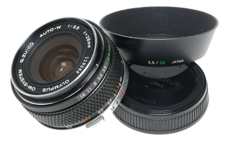 Olympus 1:3.5 f=28mm Zuiko Auto-W OM-System vintage SLR wide lens set