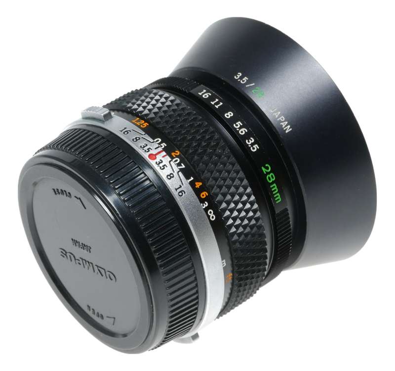 Olympus 1:3.5 f=28mm Zuiko Auto-W OM-System vintage SLR wide lens set