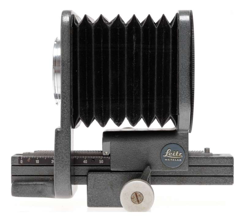 Leitz Leica Macro Focusing Bellows with 16558 Adapter
