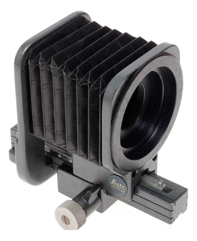 Leitz Leica Macro Focusing Bellows with 16558 Adapter
