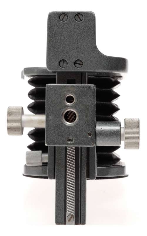 Leitz Leica Macro Focusing Bellows with 16558 Adapter