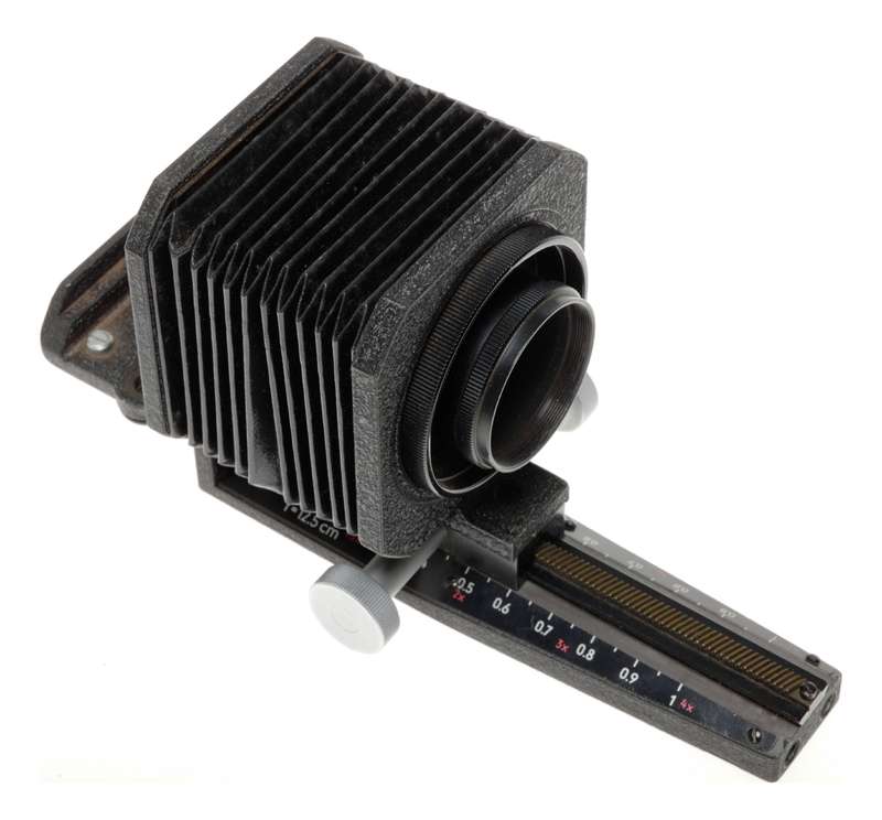 Leitz 16555 UXOOR Universal Focusing Bellows for Leica M