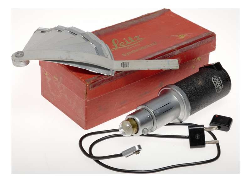 Leitz Synchronblitzer Synchro Flash Gun for Leica M Camera