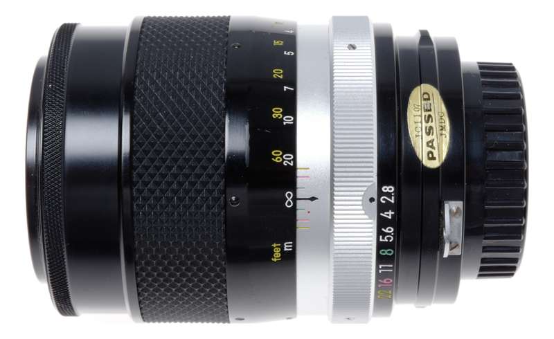 Nikon Nikkor-Q Auto 1:2.8 135mm SLR Camera Lens
