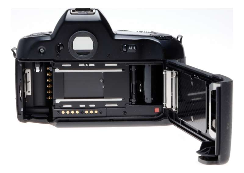 Nikon F90 SLR AF System 35mm Film Camera Body Instructions