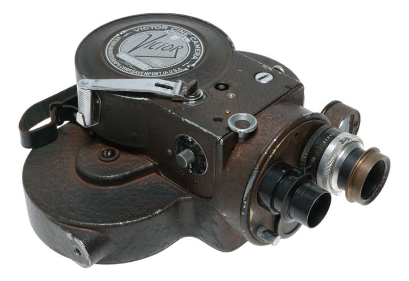 Victor 16mm cine camera Berthiot Cinor lenses 1.5/25mm Dallmeyer