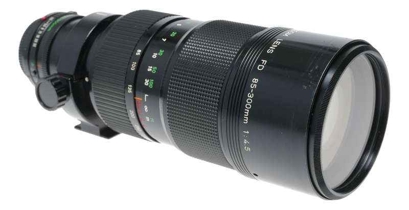 Canon FD 85-300/4.5 Zoom lens fits SLR 35mm film camera set box hood caps