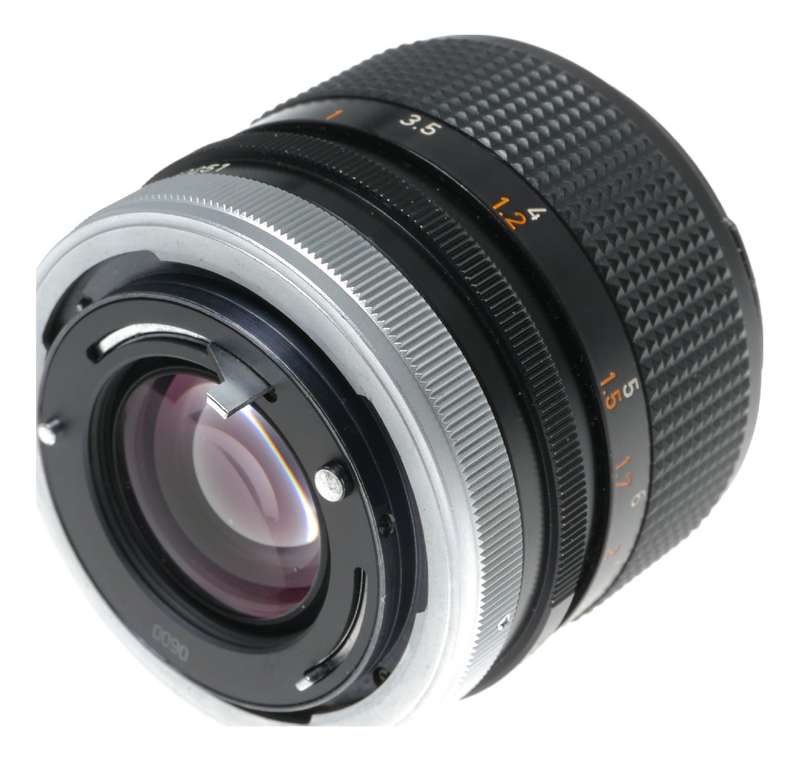 Canon Lens FD 100mm 1:2.8 S.S.C vintage 35mm SLR film camera lens 2.8/100