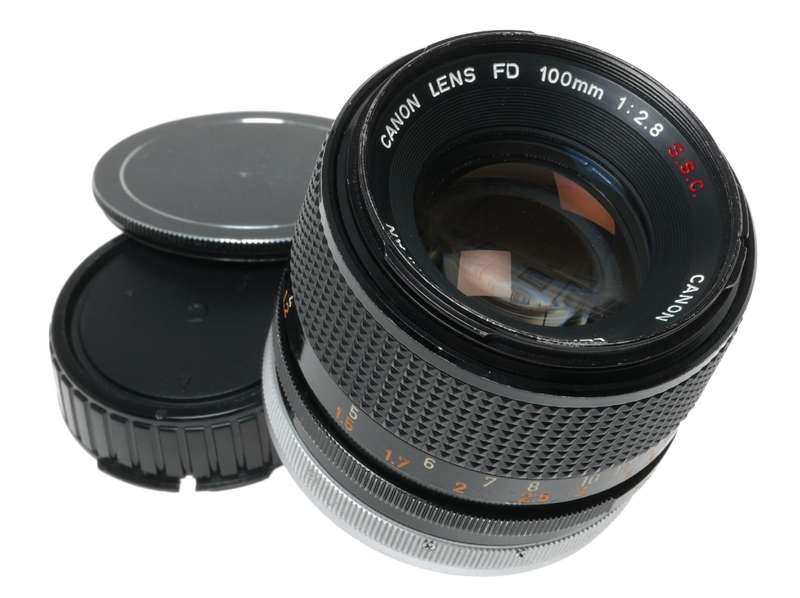 Canon Lens FD 100mm 1:2.8 S.S.C vintage 35mm SLR film camera lens 2.8/100 caps